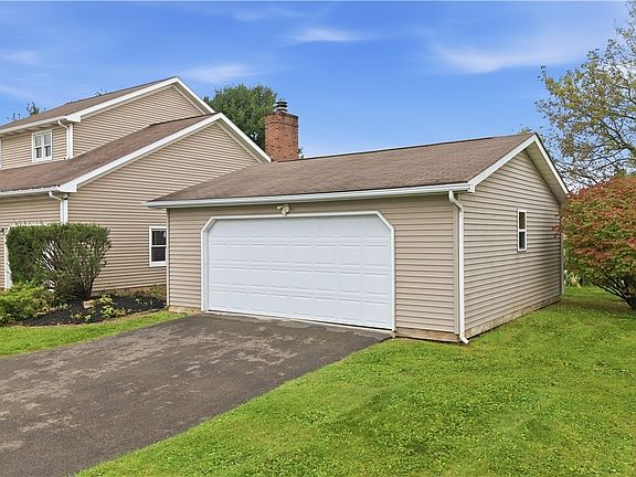 2nd image of 393 Cunningham Rd