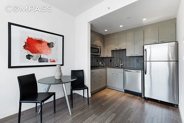 Rented by Compass | media 11