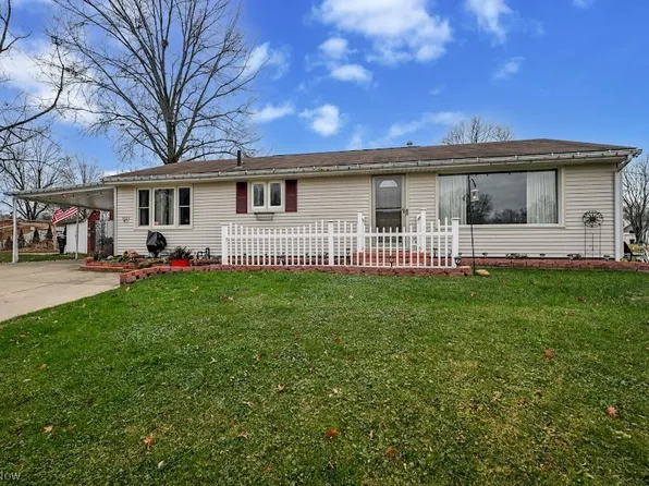 5024 4th St NW, Canton, OH 44708