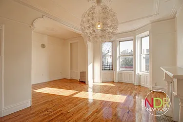 Rented by Next Door Realty NYC