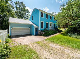 29 Fowler Rd, North Stonington, CT 06359