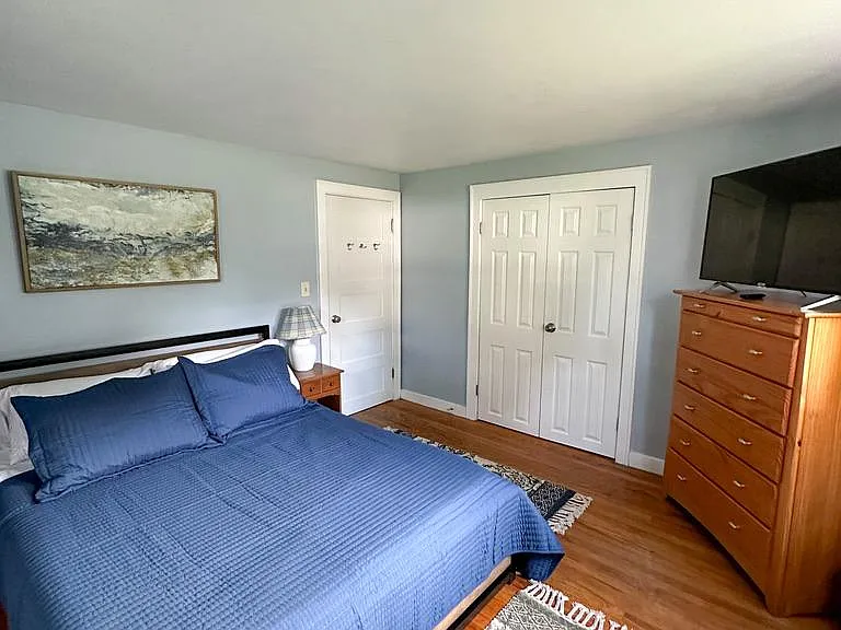 37 Marston Ave — Photo 3