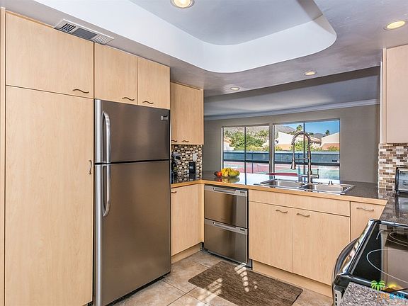 3rd image of 2727 S Sierra Madre Unit 6