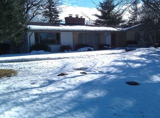 67 Hills And Dales Rd, Barrington, IL 60010