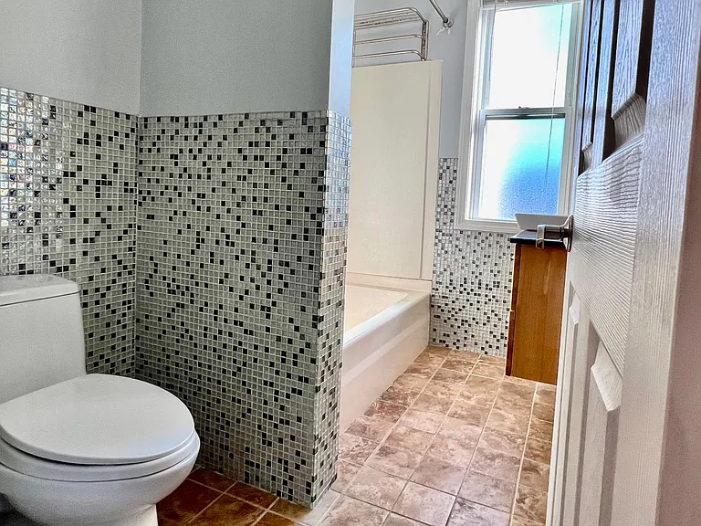 55 Beach St #2 — Photo 13