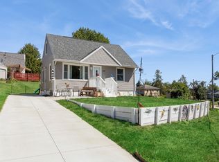 3117 Outlook Dr SW, Cedar Rapids, IA 52404