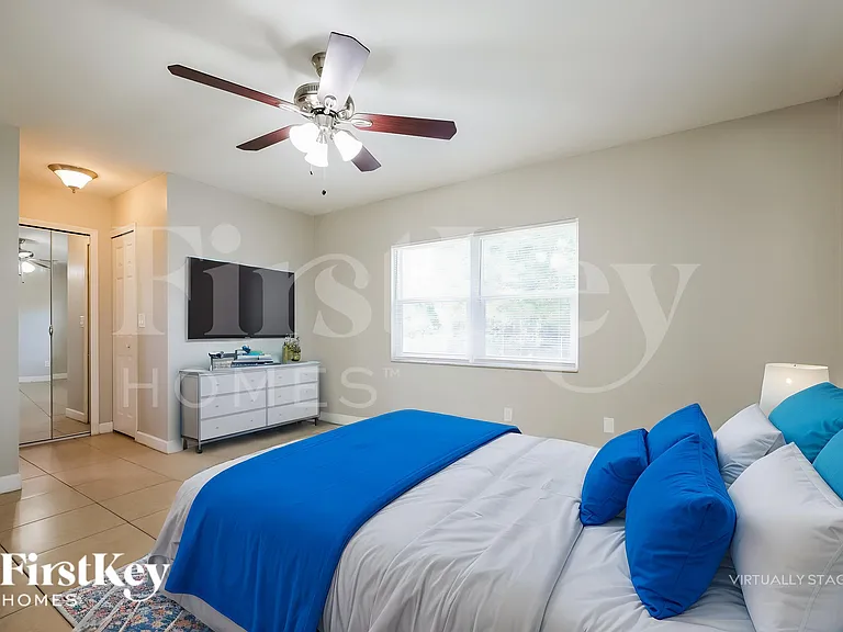 2225 Tropicana Pkwy W — Photo 11
