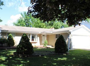 29357 E Nottingham Cir, Warren, MI 48092