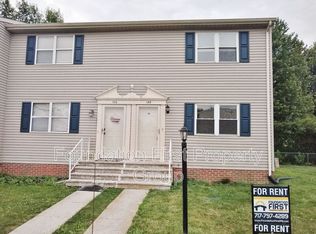 158 Center St, Hanover, PA 17331