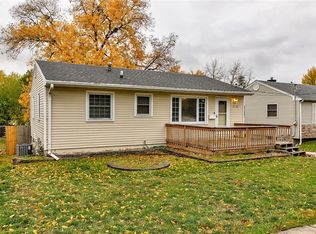 3239 Mahaska Ave, Des Moines, IA 50317