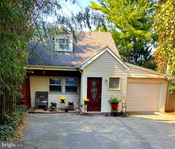 4000 N Warner Rd, Lafayette Hill, PA, 19444