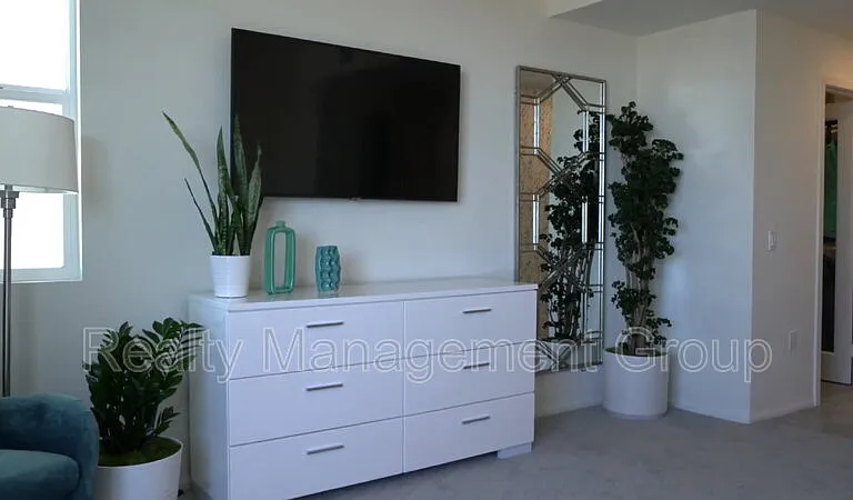 1445 Suwerte Ave #5 — Photo 12