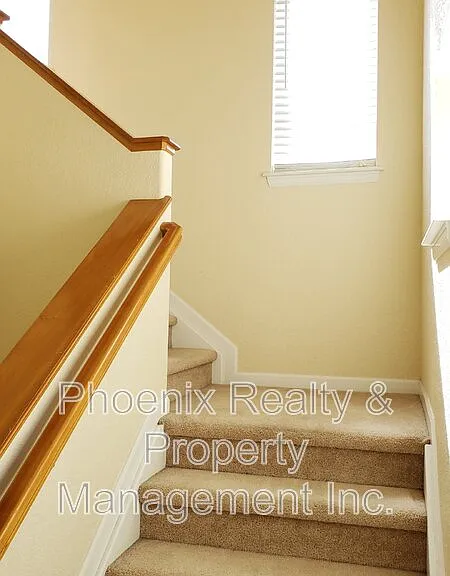 302 Saint Ida Cir — Photo 11