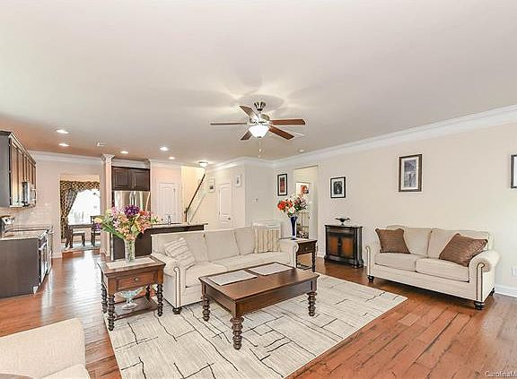 3rd image of 5735 Gatekeeper Ln