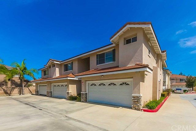 2nd image of 6249 Paloma Ct