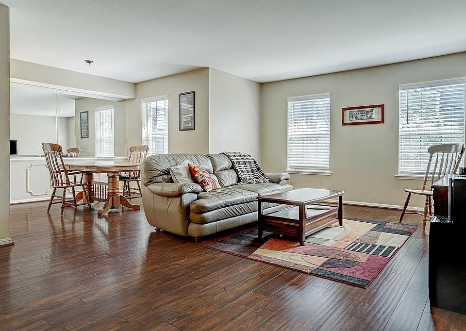 Welcome to Unit 739 â A well maintained 2BR/2BA 2nd floor unit, with a study, that overlooks the sparkling pool and well-manicured courtyard.
