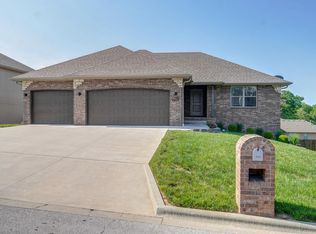 958 E Lakota St, Nixa, MO 65714