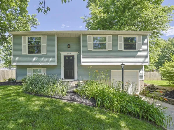 1547 Buckboard Ln, Loveland, OH 45140