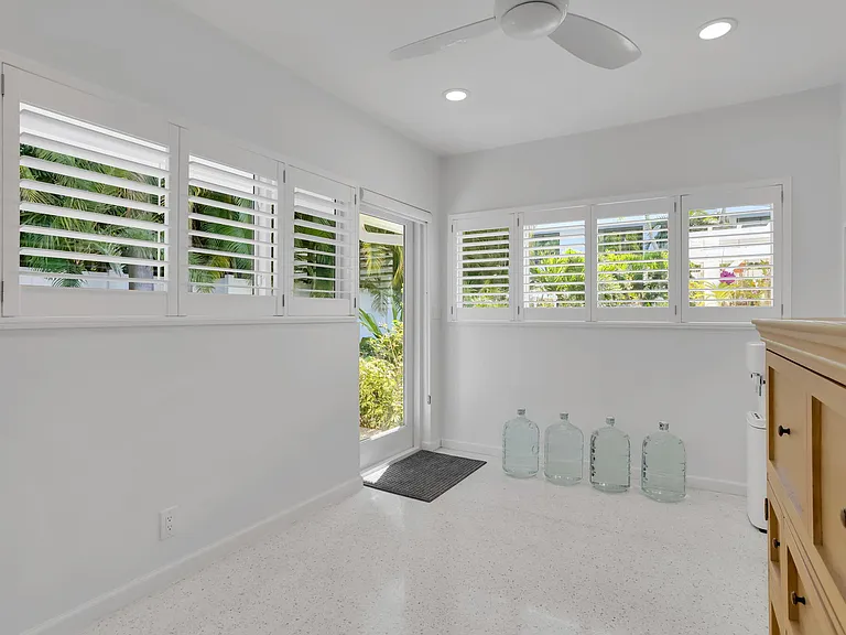 1012 Langer Way — Photo 20