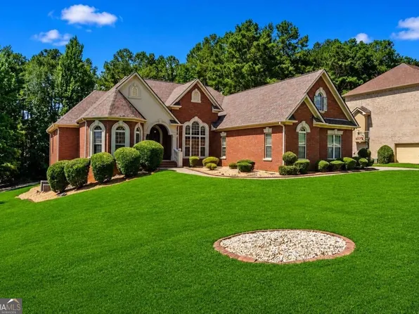 812 Treeline Dr, Conyers, GA 30094