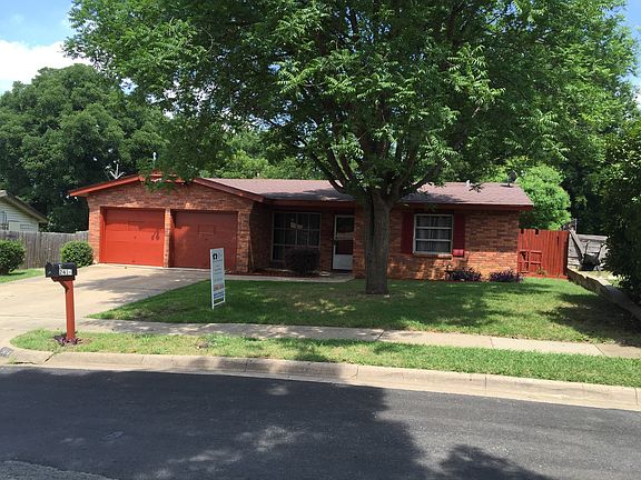 5th image of 2414 Brookshire St
