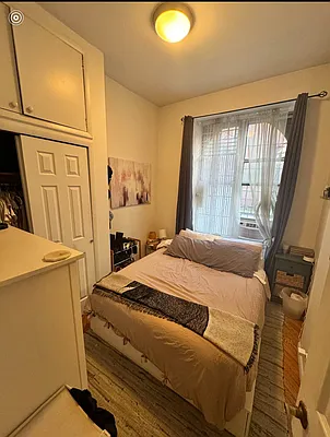 Rented by Prince Real Estate Associates LLC | media 7