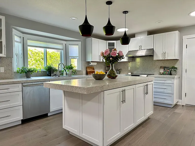 20608 Shelly Dr — Photo 4