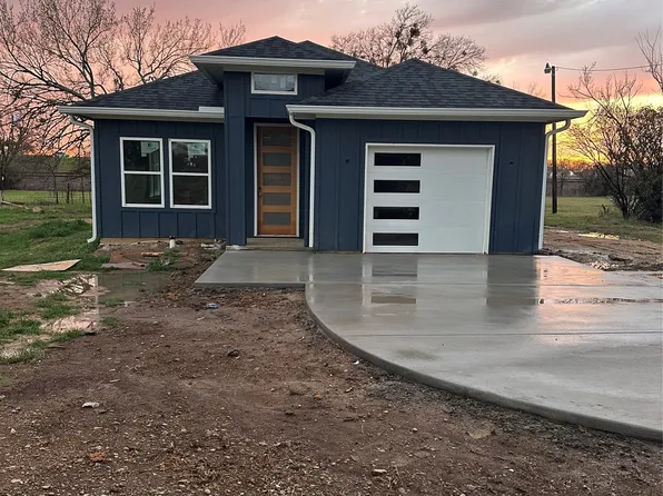 115 Gibson Ln, Valley View, TX 76272