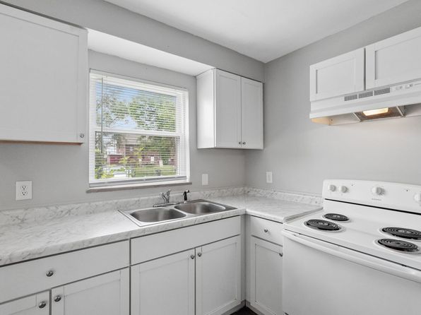 1597-1603 Republic Ave