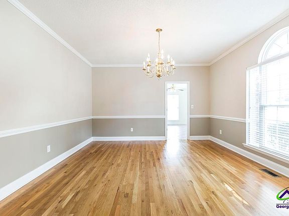 5th image of 107 River Valley Ct
