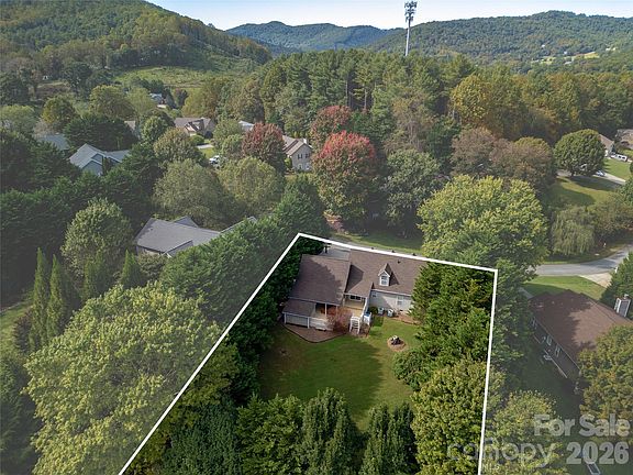 4th image of 234 High Ridge Dr #23