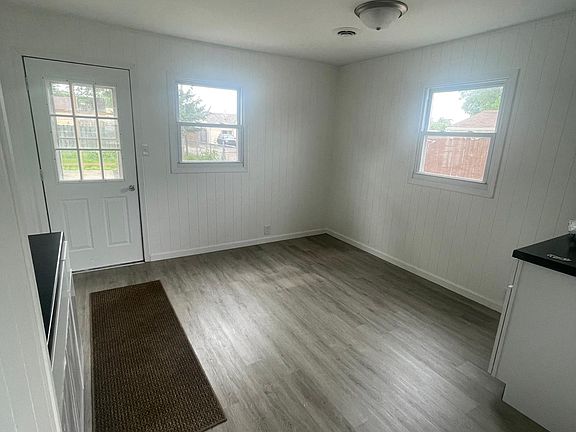 5th image of 2482 Vigo St