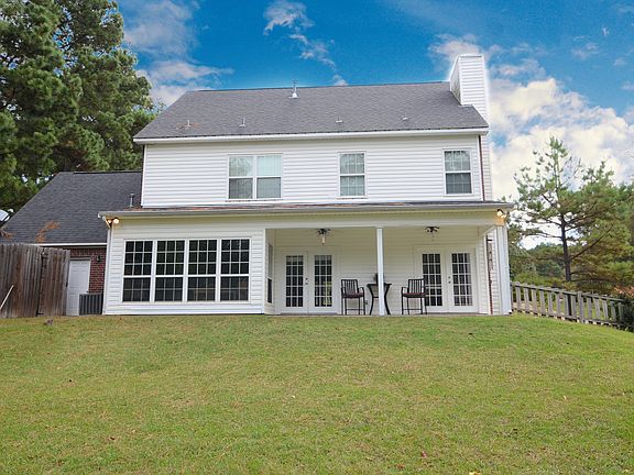 5th image of 14186 Pinebrook Dr