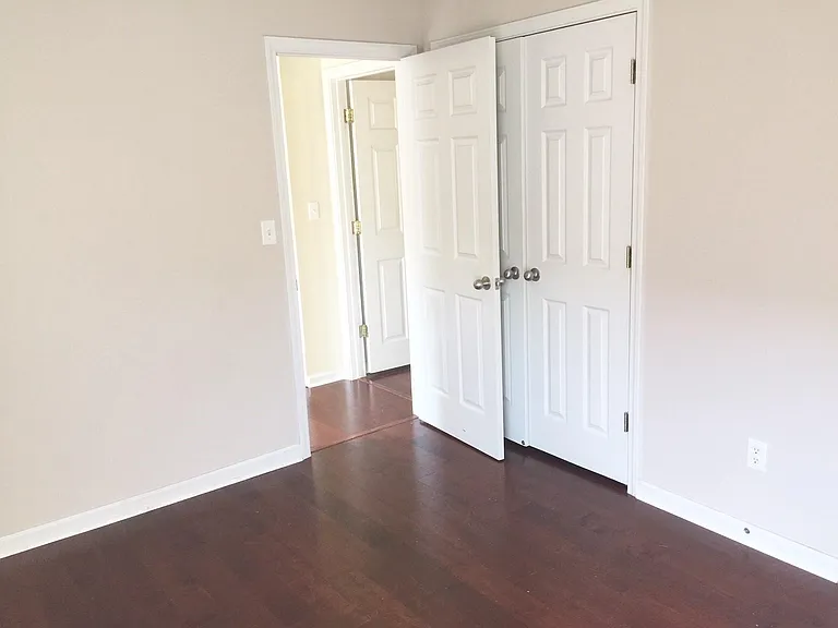 1245 Isle Bay Dr — Photo 9
