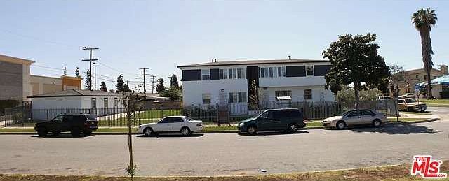 1st image of 11526 Simms Ave