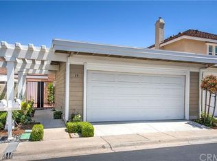 19 Woodland Dr, Irvine, CA 92604