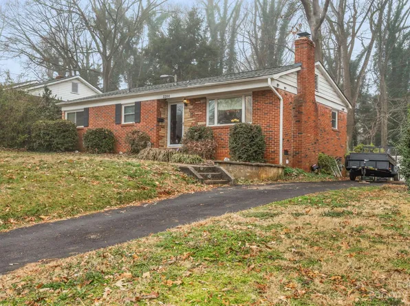 2200 Markham Ct, Charlotte, NC 28205