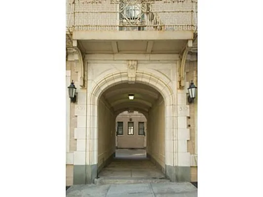 Rented by City & Suburban | media 25