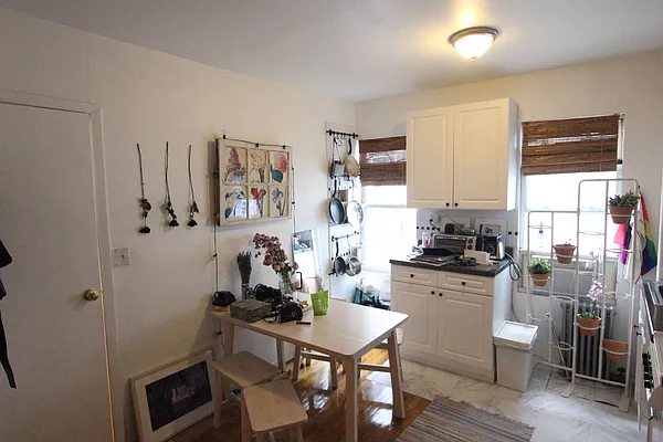 Rented by Bedford 6 Real Estate | media 8