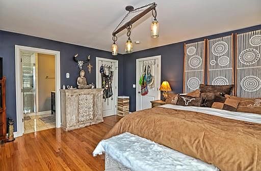 5th image of 52 Stearns St #1