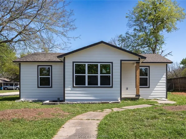 520 Victoria St, Navasota, TX 77868