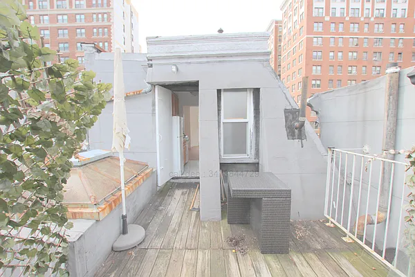 Rented by Corcoran | media 4