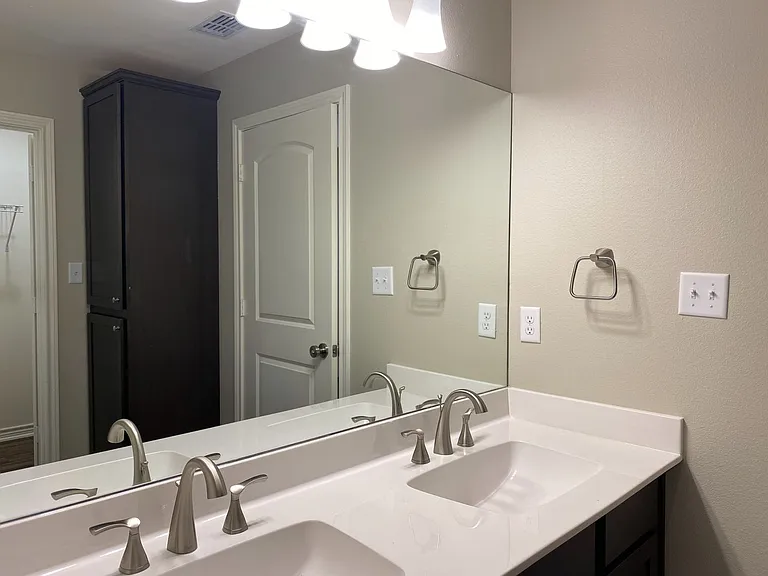 1007 McClenny — Photo 14
