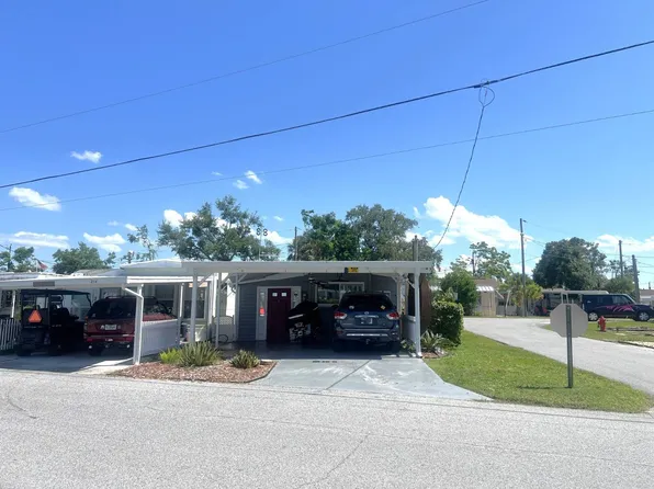 4699 Continental Dr #315, Holiday, FL 34690