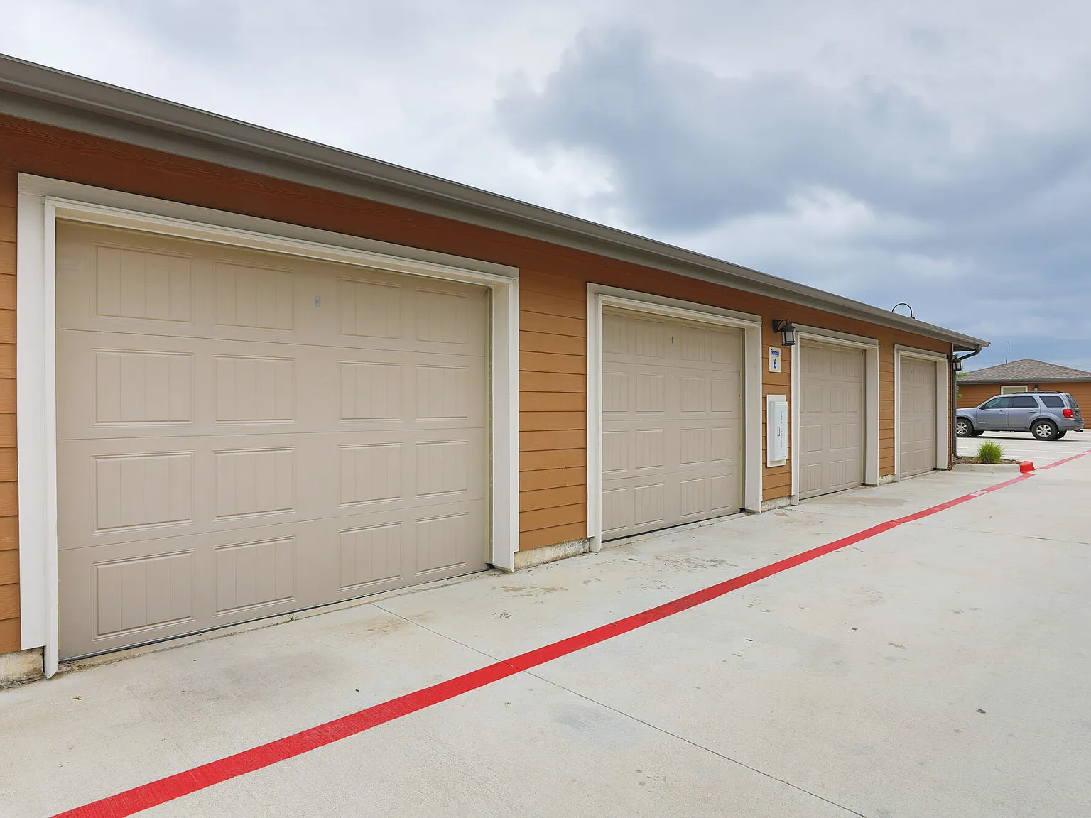 Cypress Creek Wayside Drive — Photo 3