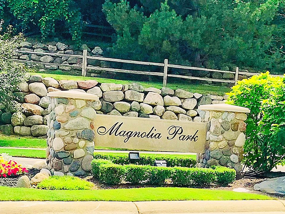 7098 Magnolia Lane 
