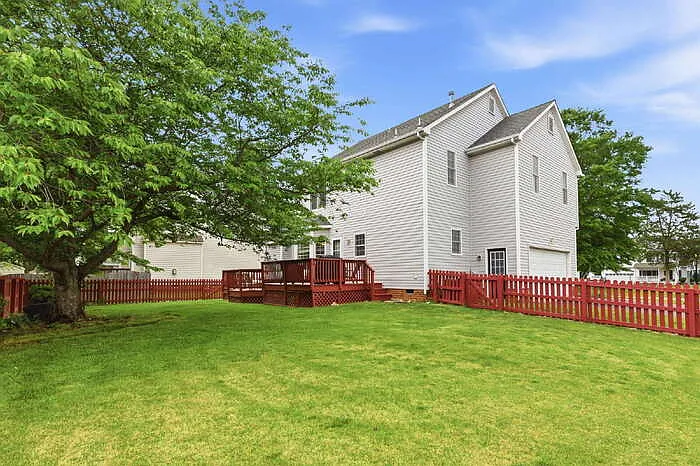 607 Green Garden Cir — Photo 34