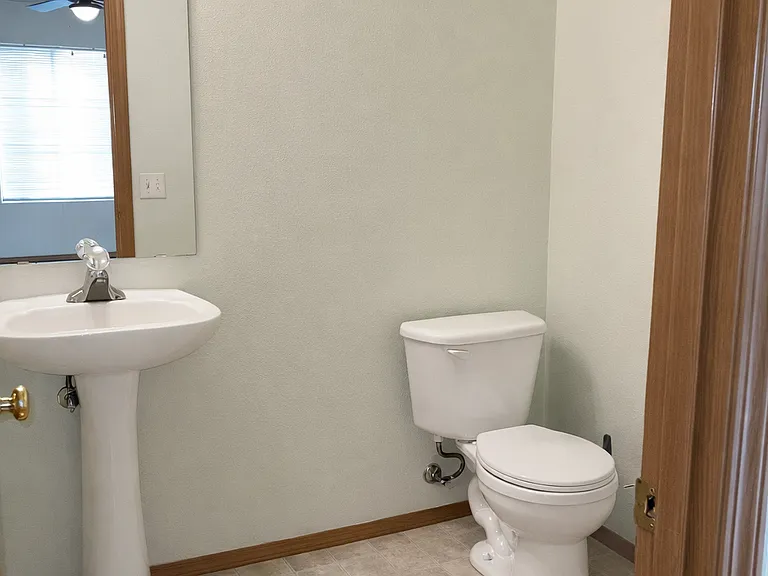 1769 Cadborough Ln — Photo 5