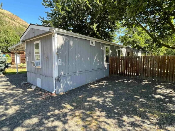 1721 Highway 3 Trlr 1, Juliaetta, ID 83535