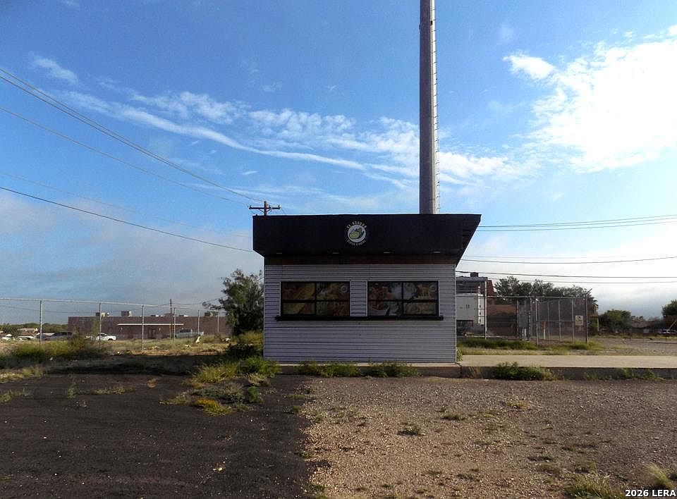 1st image of 2173 SECOND ST.